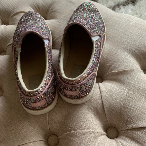 Ugg Sneakers Pink with Sparkles - Picture 4 of 4